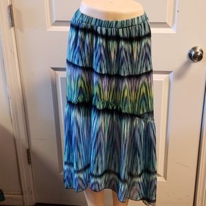 Preowned Tracy Evan's multi maxi skirt sz S